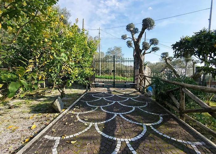 Dimora Delle Birbe SantʼAgata sui Due Golfi