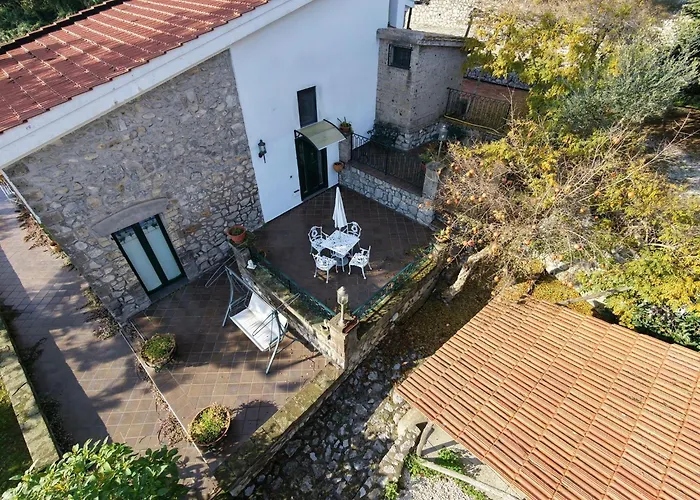 Dimora Delle Birbe SantʼAgata sui Due Golfi